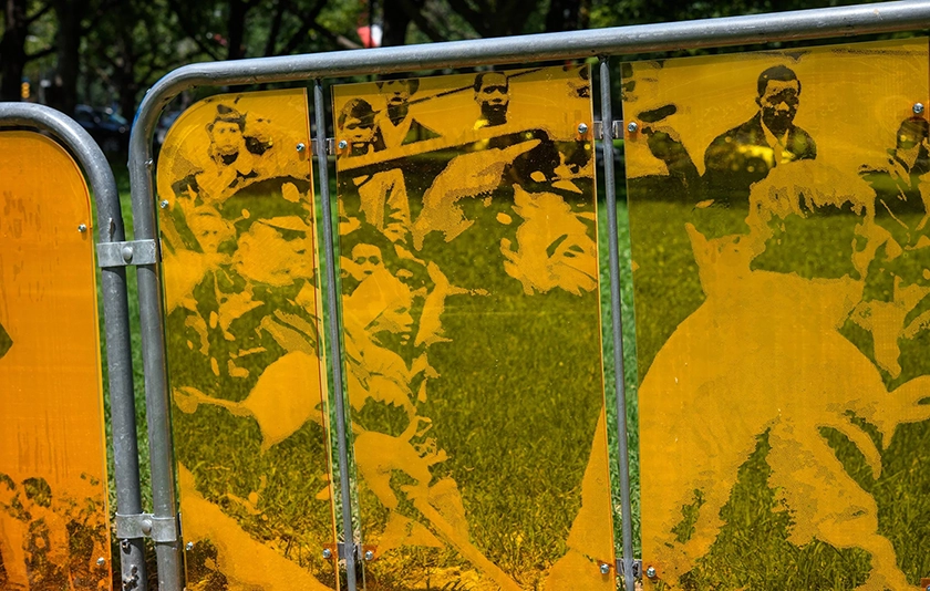 Etched barricades