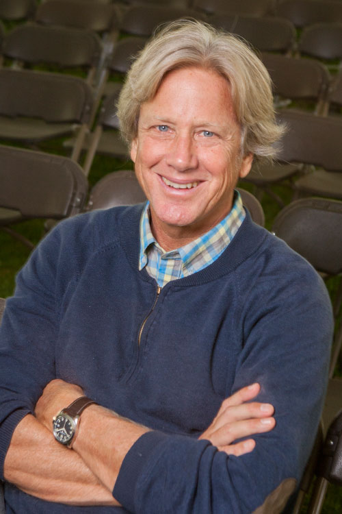 Dacher Keltner delivers convocation address.