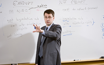 Law Prof. Jeff Dobbins was quoted in an Oct. 18 Portland Tribune story. He teaches civil procedure at Willamette Law.