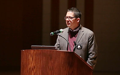 Gonzales speaks at Willamette