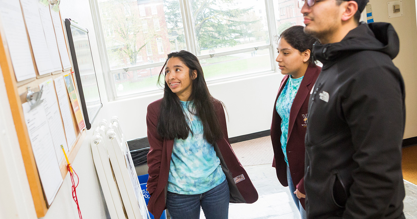 Willamette Academy student provides a tour of the new academy facilities at the open house