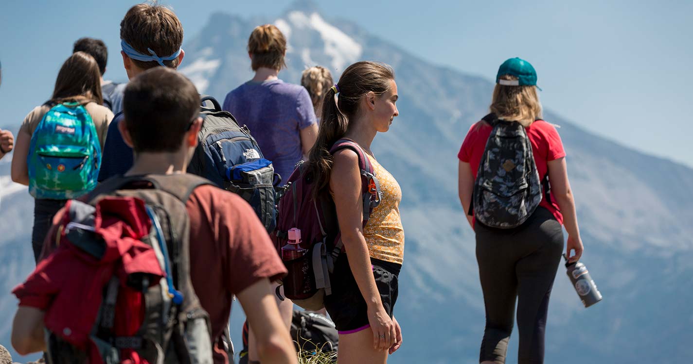 Steppin’ Out participants hike