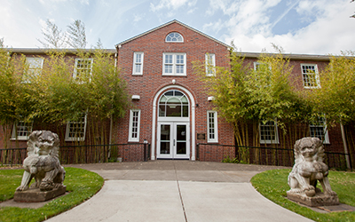 Pelton Theatre exterior