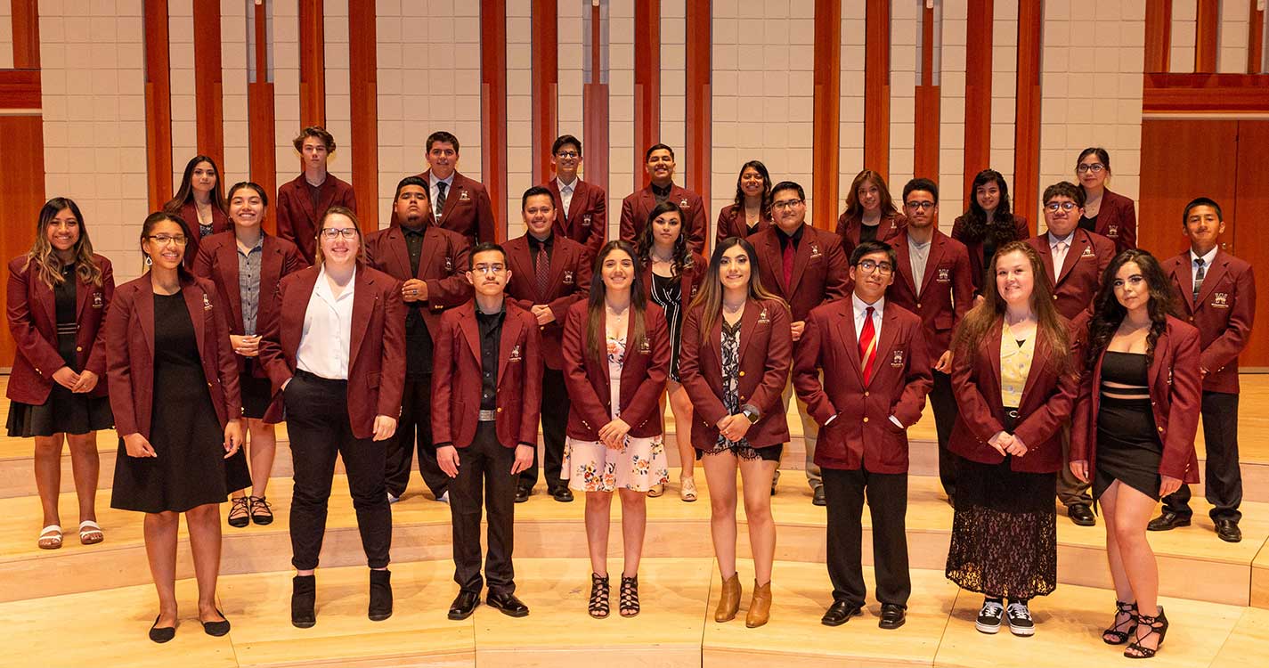 Willamette Academy class of 2019 stands onstage