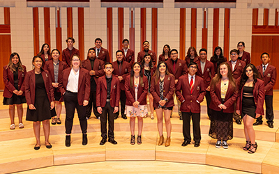 Willamette Academy class of 2019 stands onstage