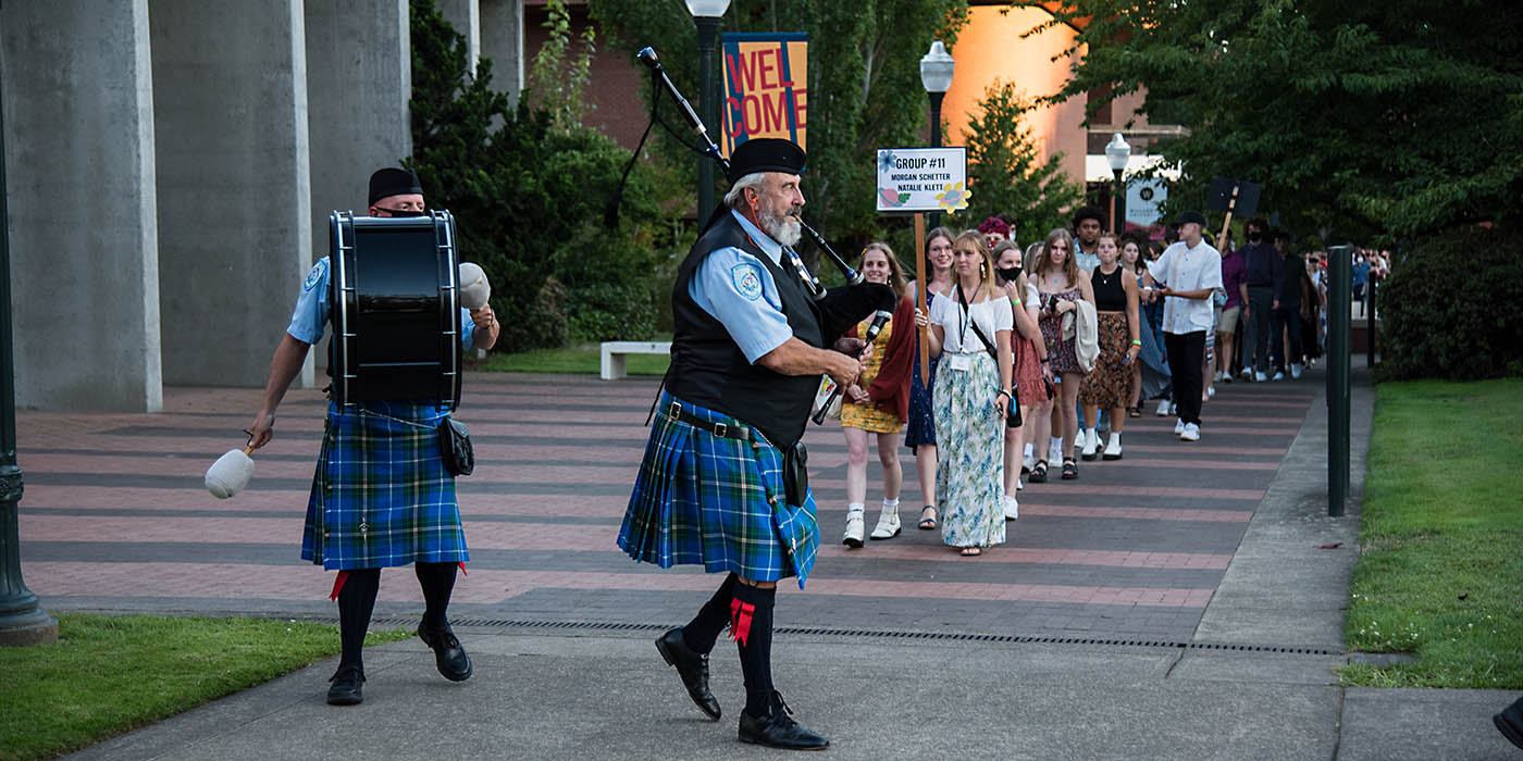 New student matriculation processional.