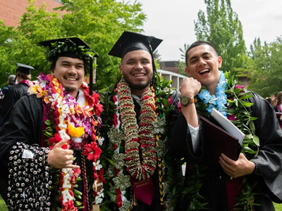 Willamette graduates