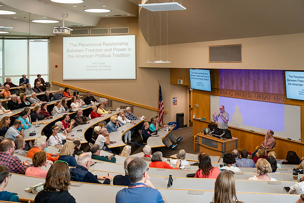 Willamette Alumni attend a classroom session during Reunion Weekend.