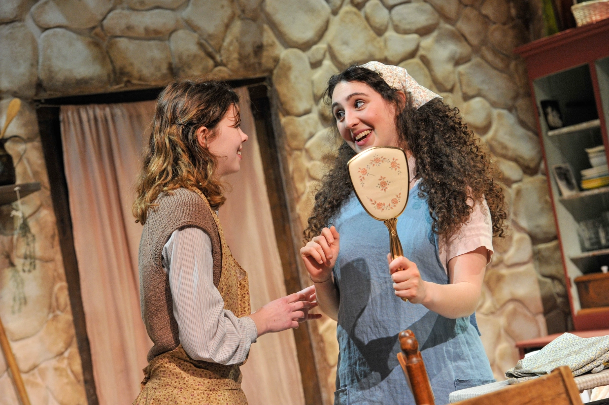 Zelda Stein on stage