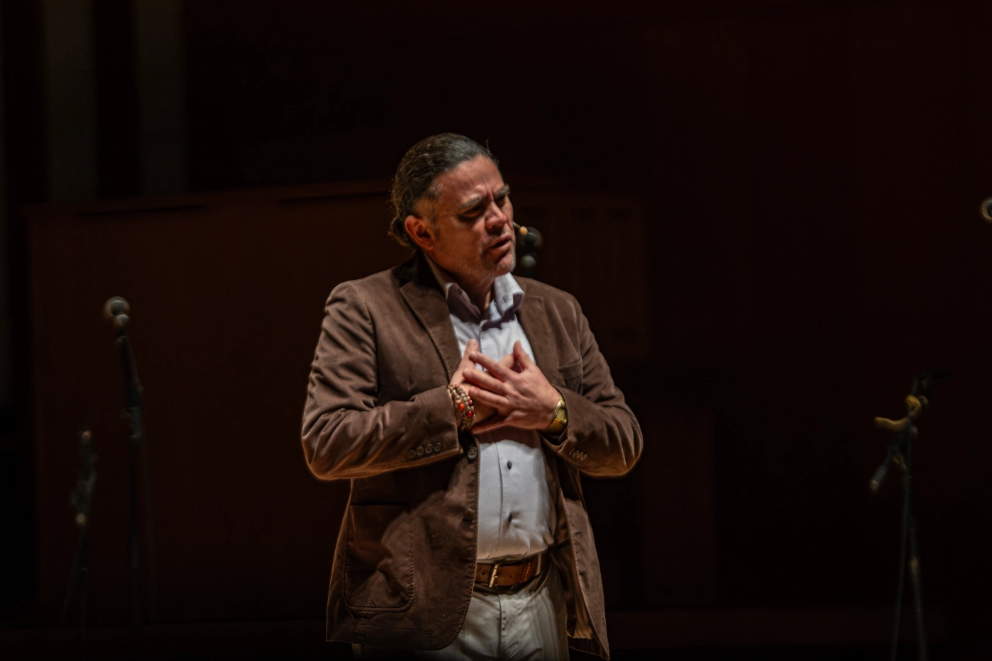 A speaker at the Immigrant Story Live