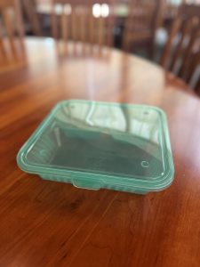 3-compartment square container